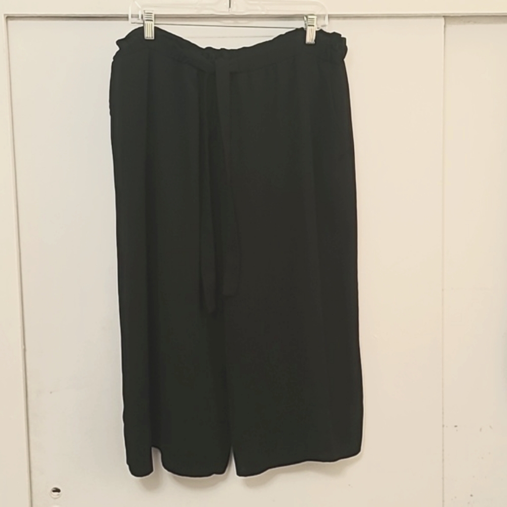 Black Mid Length Pants with Drawstring